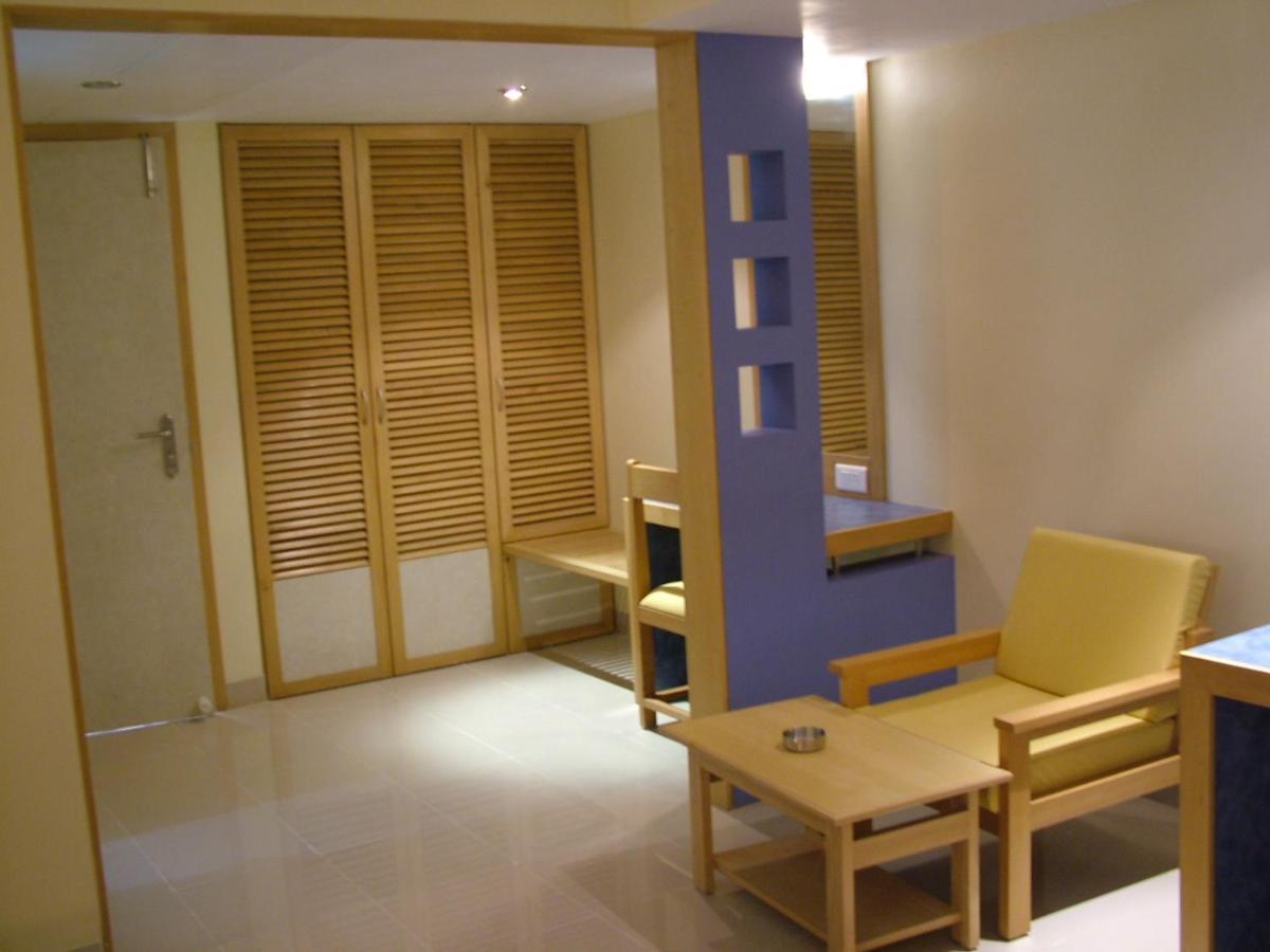 Hotel City Park, سولابور المظهر الخارجي الصورة