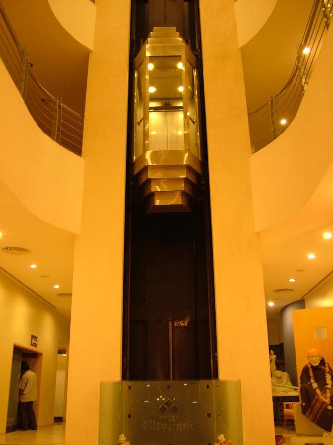 Hotel City Park, سولابور المظهر الخارجي الصورة